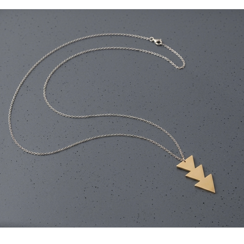 xeiropoiito-mentagion-triniti-arrow-mirti1 Χειροποίητο μενταγιόν Trinity Arrow - Image 1